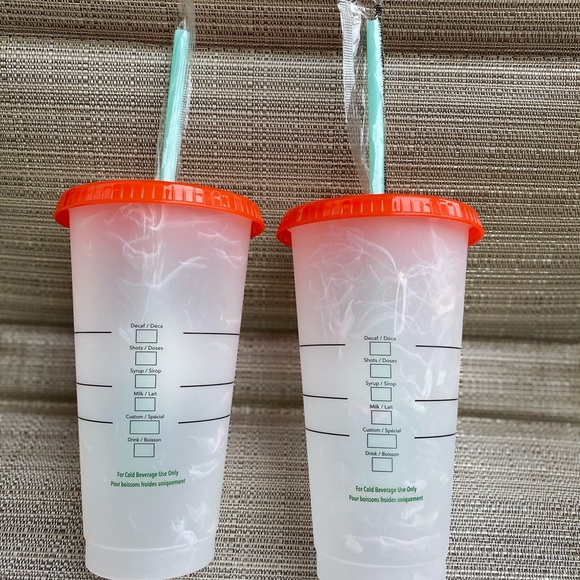 starbucks 2 changing color tumbler new 2021 summer - Picture 3 of 4